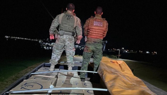  Polícia Militar apreende 25 mil pacotes de cigarros contrabandeados no Oeste